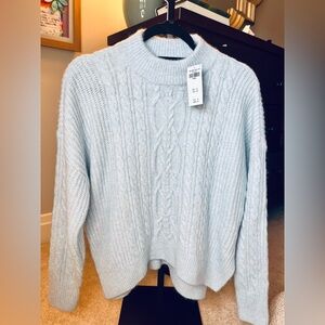 Men's Light Gray Cable Knit Sweater